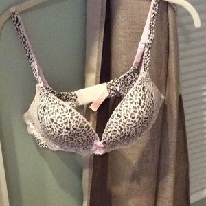 Victoria’s Secret Body by Victoria No wire